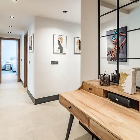 Ml2b1- Stunning In Apartment Marbella